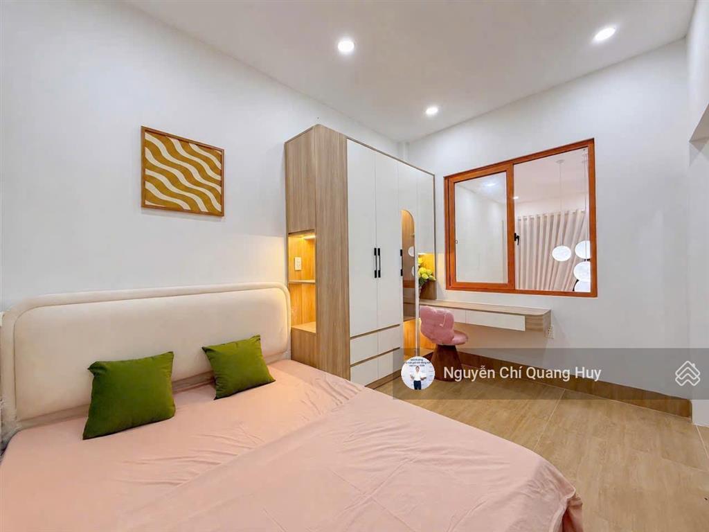 Nhà phố hiện đại  khu dân cư an ninh, hiện hữu  hẻm 3m đặng nhữ lâm gần công an thị trấn