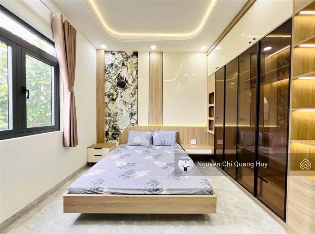 Nhà phố hiện đại, chủ thiện chí bán nhanh, khu dân cư huỳnh tấn phát, 4,5m x 11m sổ hồng giá 5,5 tỷ