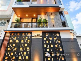 Nhà phố hiện đại đường số lý phục man quận 07  dân trí cao văn minh  7m x 8m sổ hồng giá 13,2 tỷ