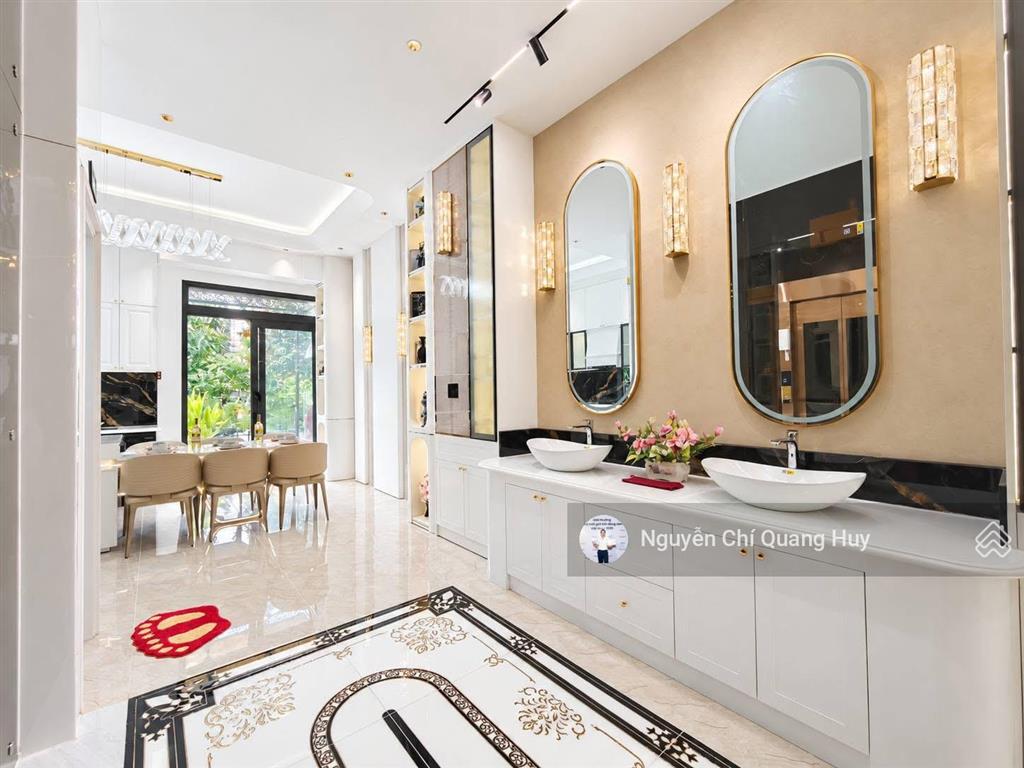 Nhà phố xây dựng mới  khu dân cư văn minh cao cấp  đường rộng 12m kết nối phú mỹ hưng giá 20,9 tỷ