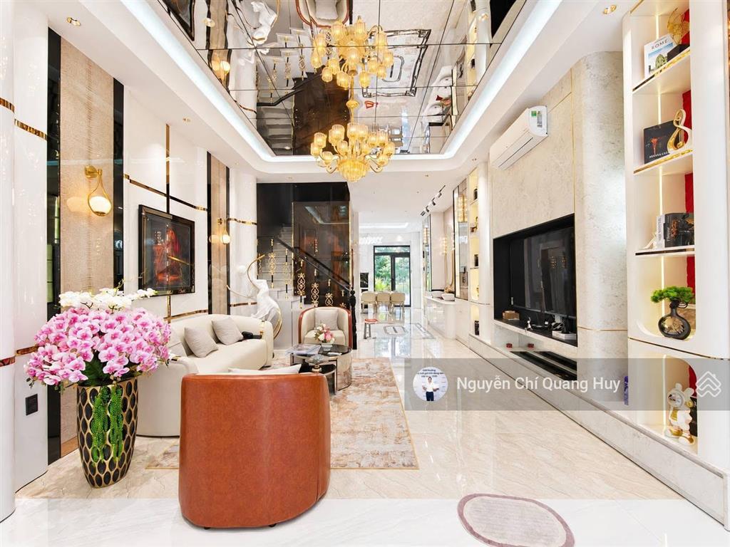 Nhà phố xây dựng mới  khu dân cư văn minh cao cấp  đường rộng 12m kết nối phú mỹ hưng giá 20,9 tỷ