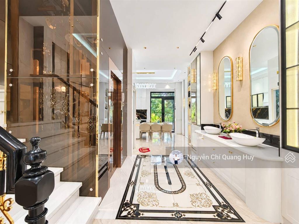 Nhà phố xây dựng mới  khu dân cư văn minh cao cấp  đường rộng 12m kết nối phú mỹ hưng giá 20,9 tỷ