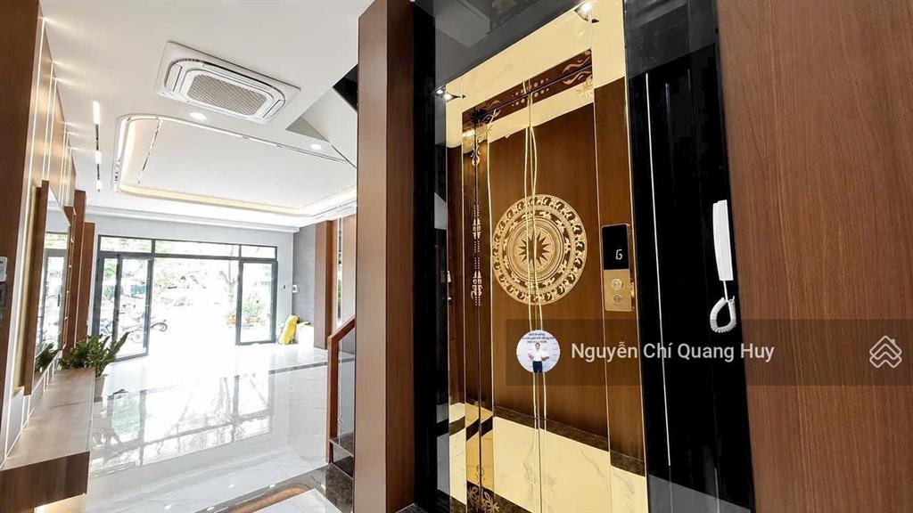 Nhà phố xây dựng mới từ đất trống  khu dân cư dân trí cao, văn minh 5m x 18m thang máy giá 15,5 tỷ