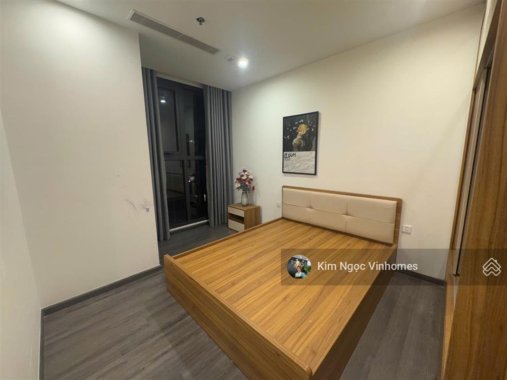 Cần bán nhanh căn góc 2n tầng trung,đông nam, full đồ tại zenpark.giá chỉ nhỉnh 4 tỷ  0376 368 ***