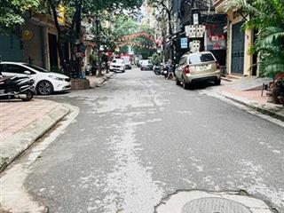 Bán nhà pháo đài láng  đống đa  137m  4 tầng  mt6m  đường oto 57,54 tỷ