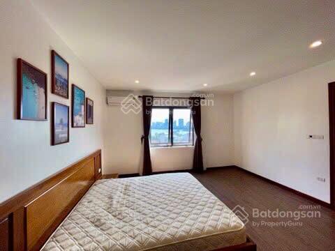 Bán toà chdv 9 tầng vip quảng bá, diện tích 129m2, mt 13,7m, dòng tiền cao, view hồ, sổ vuông đẹp