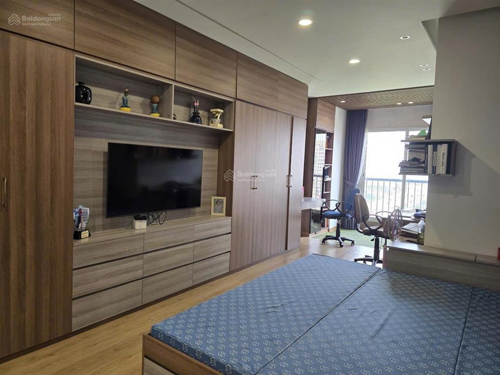 Bán căn hộ chung cư 3 hòng ngủ vip khu vườn đào tây hồ, tầng 15, lô góc đẹp