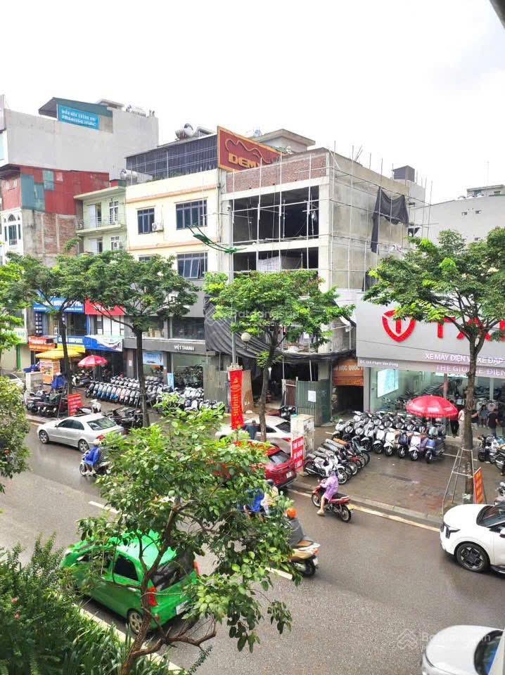 Bán lô đất vàng mặt phố, siêu mặt tiền 14m, lô góc 3 thoáng, đường siêu rộng, giá đầu tư