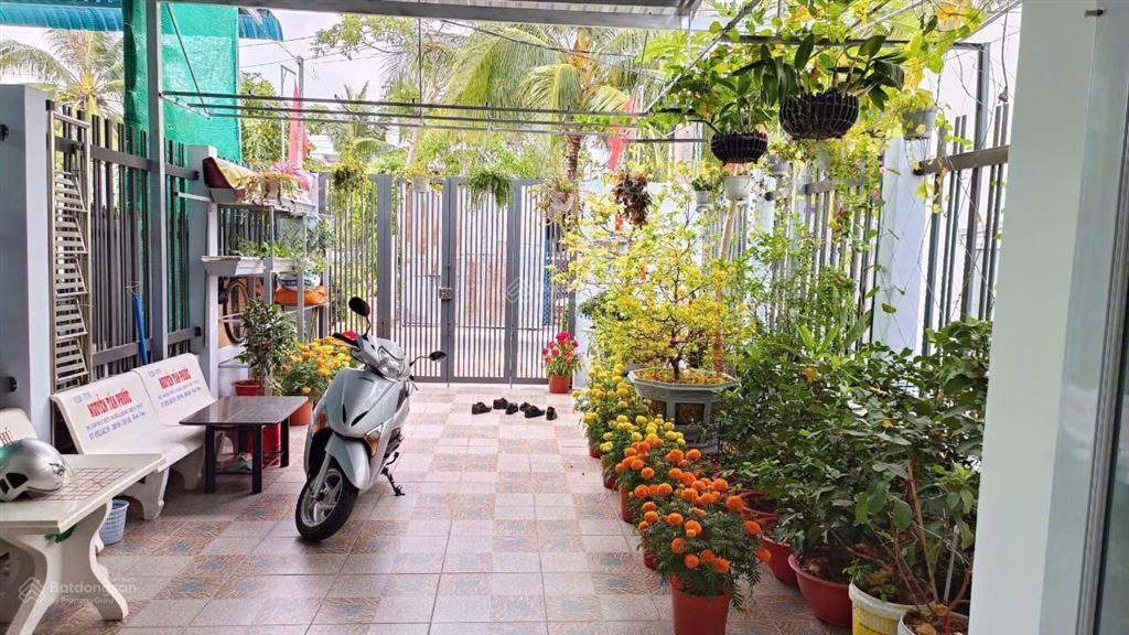 Bán nhà đẹp mặt tiền hẻm 10 nối huỳnh phan hộ  võ văn kiệt