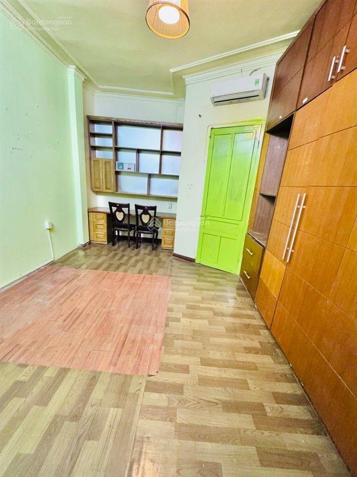 Nhà 4 tầng dân xây phố lò đúc phân lô cán bộ, vf5 đỗ cửa 45m2. giá 11 tỷ 6 có tl
