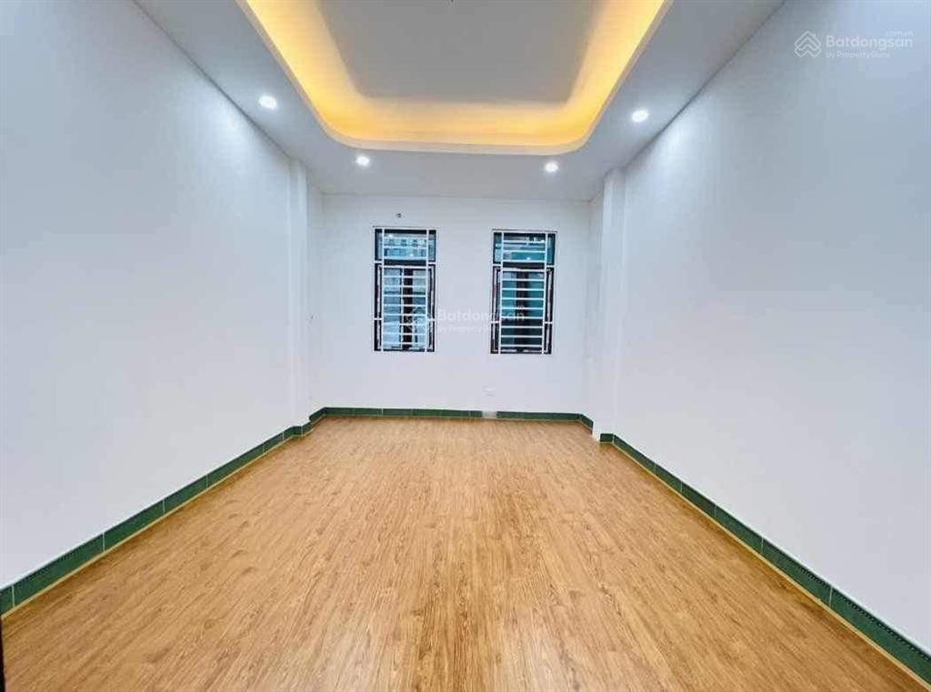 Nhà 5 tầng phố đại la gần phố, sh quay đầu, rẻ nhì khu vực 42m2. giá 9 tỷ 8
