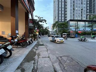 Bán nhà phố vĩnh tuy ngõ 2 oto tránh, dân xây bao chất 50m2, 5t, mt 5m. giá đẹp.