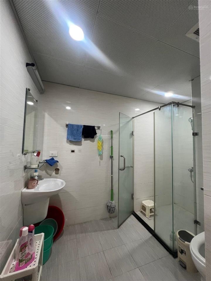 Bán căn hộ lô góc cc udic vĩnh tuy gió sông man mát, ánh sáng dịu dàng 67m2, 6 tỷ 2