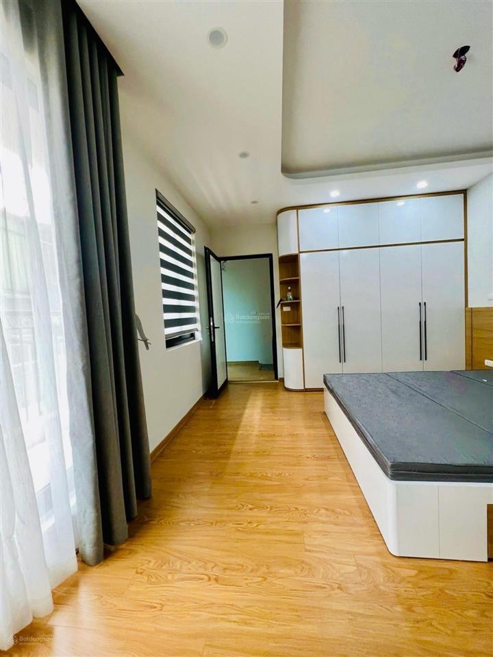 Nhà 4 tầng phố mai động  gara ô tô  lô góc 3 thoáng  ở ngay 58m2. giá 13 tỷ 5 có tl