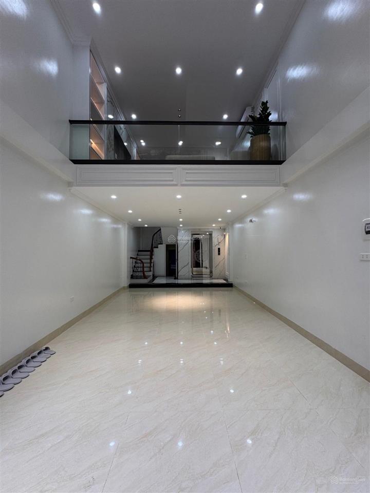 Nhà 7 tầng thang máy phố lạc trung 50m2. giá 16 tỷ 3. ngõ thông, mặt tiền đẹp. ở ngay.