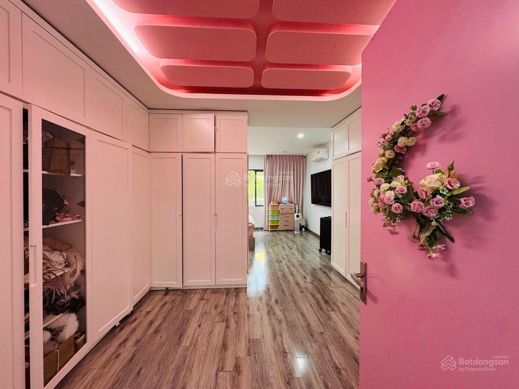 Nhà 7 tầng thang máy phố vĩnh tuy 60m2. giá 19 tỷ 4. gara oto  đỗ cửa ngày đêm. ở ngay