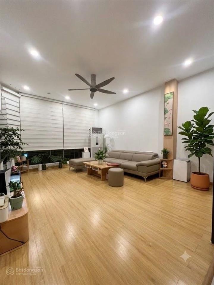 Nhà 5 tầng phân lô phố lĩnh nam 50m2. giá 23 tỷ. gara oto, phân lô bàn cờ, full nội thất