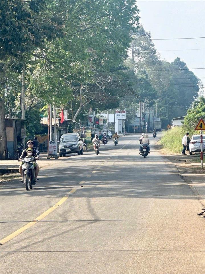 Bán đất thổ cư 627 m2 tại mặt phố mỹ xuân  ngãi giao, gần trg mầm non hắc dịch, đối diện kcn hd