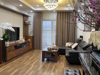 Bán căn hộ chung cư nội thất cao cấp, 3pn, toà r4b, goldmark city, 136 htm, từ liêm, hà nội