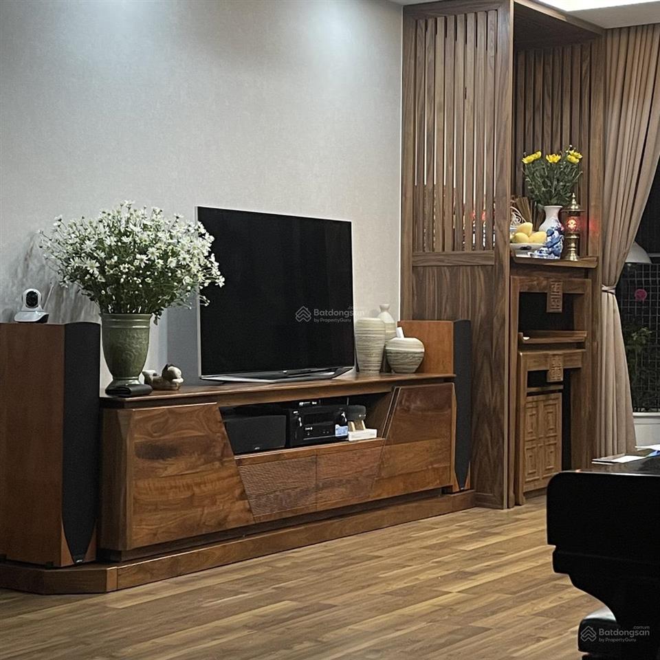 Bán căn hộ chung cư nội thất cao cấp, 3pn, toà r4b, goldmark city, 136 htm, từ liêm, hà nội