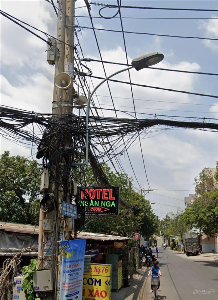 Cho thuê toà nhà 4 tầng phù hợp cho thuê căn hộ dịch vụ kết hợp kinh doanh tầng trệt