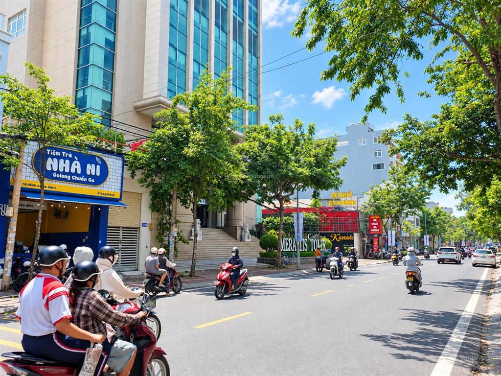 Cho thuê showroom mặt tiền trục chính đường trương công định, vũng tàu.