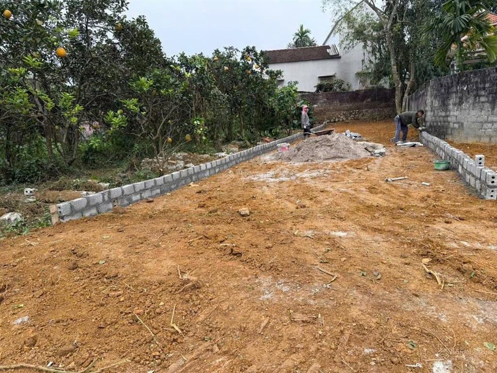 Chính chủ gửi bán lô đất 155m2 ont sẵn sổ với giá nhỉnh 1 tỷ tại đông yên  quốc oai  hn