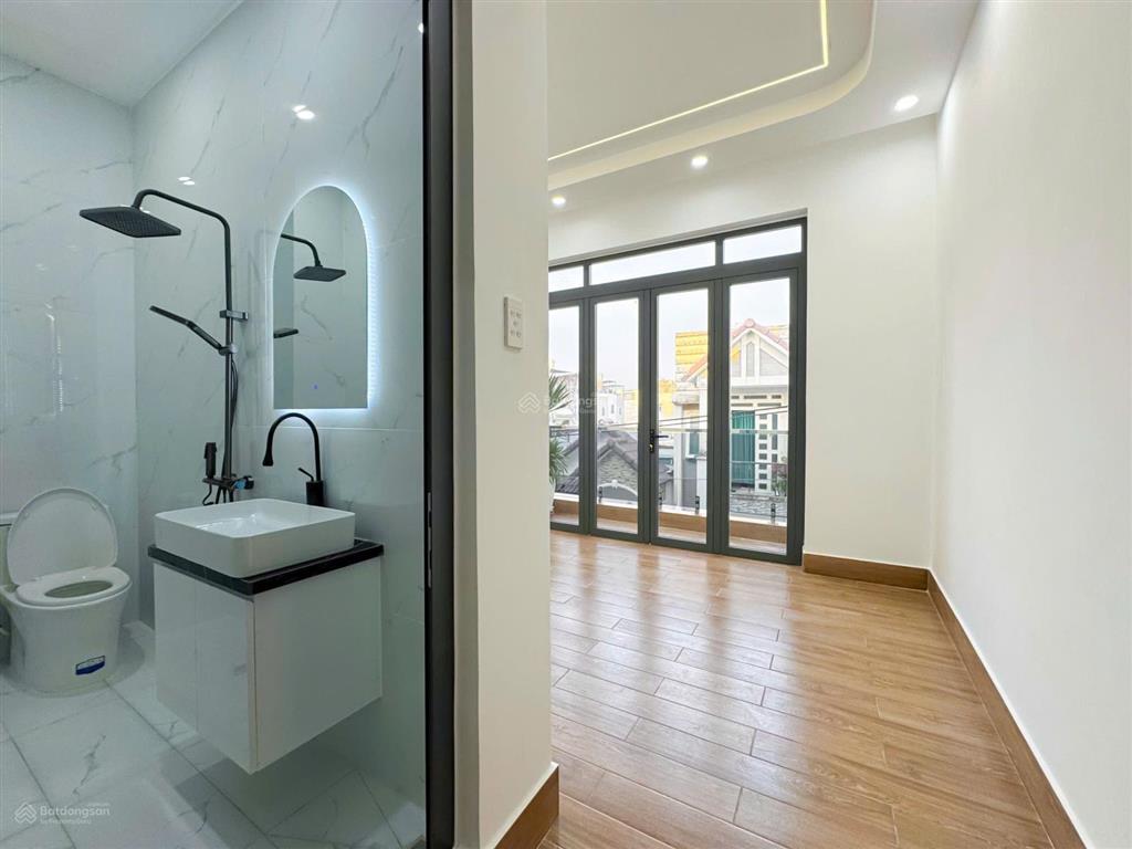 Nhà mới hiện đại nt cao cấp mt hxh 83 đào tông nguyên  tt nhà bè