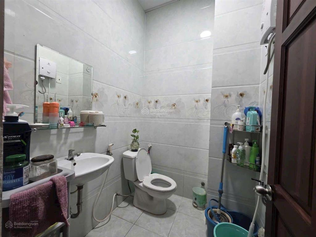 Nhà phố mtkd hẻm 8m huỳnh tấn phát q7