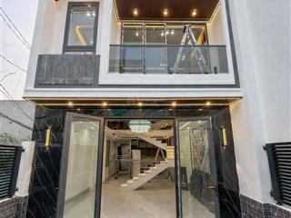 Siêu phẩm đang hoàn thiện  góc 2mt dt lớn  hẻm 1716 tt nhà bè