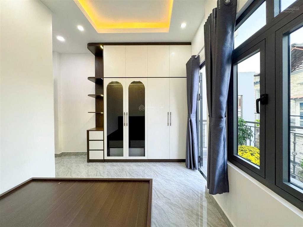Nhà phố hiện đại hẻm 751 txs  đón đầu cầu nguyễn khoái
