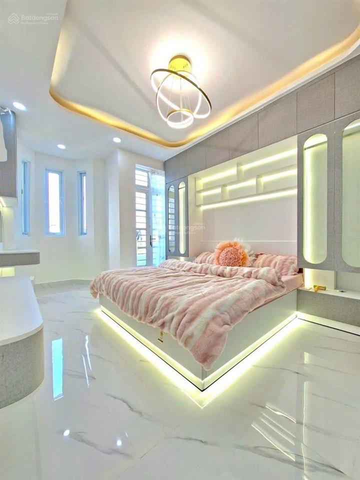 Biệt thự mini hxh 2266 huỳnh tấn phát  nhà bè. chia làm 2 căn tiện ở và cho thuê