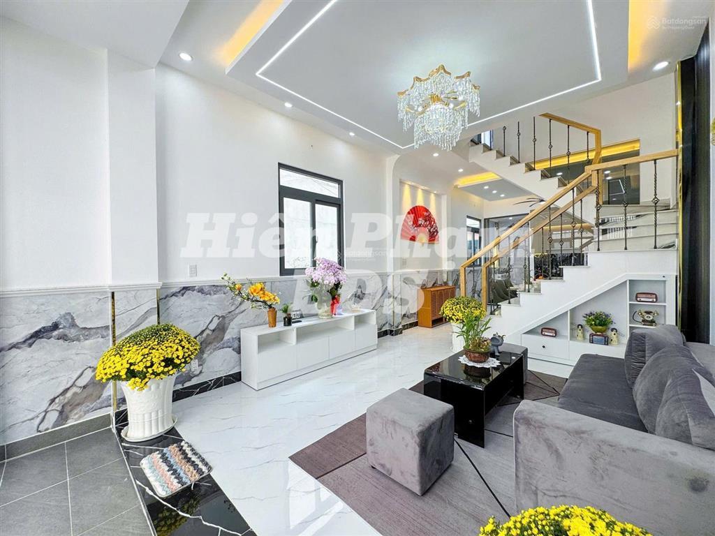 Nhà đẹp đón xuân vị trí lô nhì hẻm 2174 huỳnh tấn phát  nhà bè