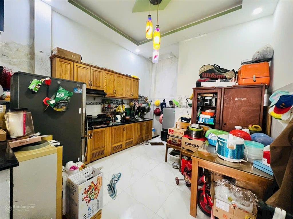 Nhà phố 1 lầu shr hẻm 308 huỳnh tấn phát  thông ra eco green