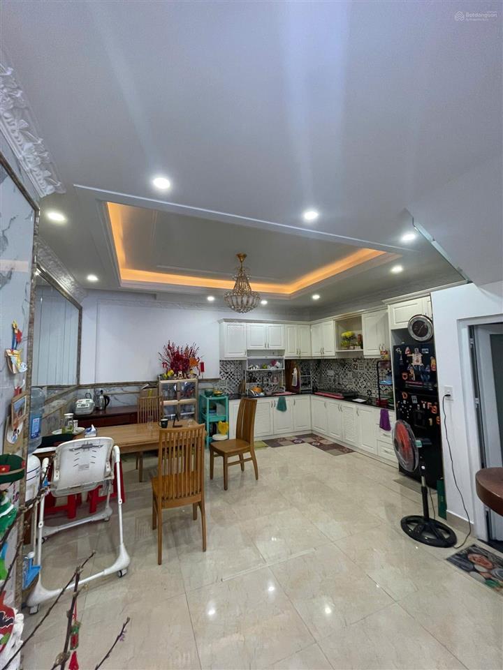 Nhà phố hiện đại sang trọng hẻm 3.5m huỳnh tấn phát phú thuận quận 07
