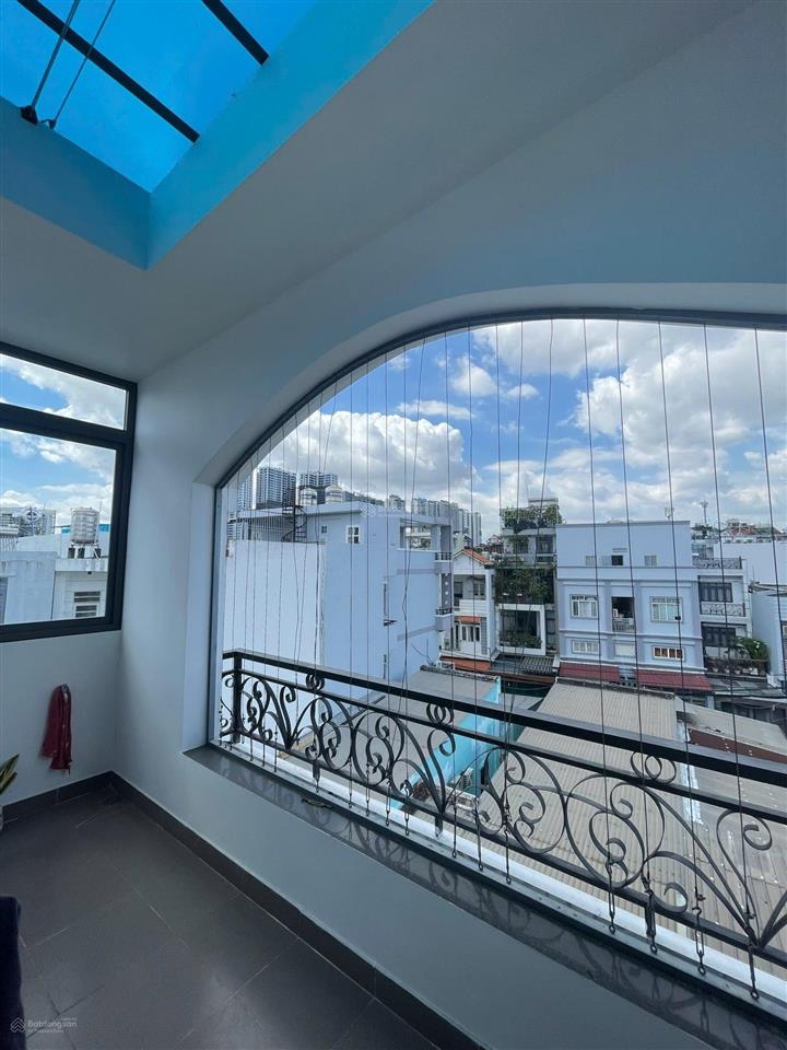 Nhà phố hiện đại sang trọng hẻm 3.5m huỳnh tấn phát phú thuận quận 07