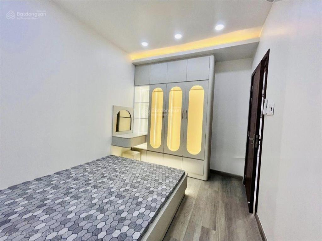 Nhà phố hiện đại mt hẻm kdmb huỳnh tấn phát  tân phú q7