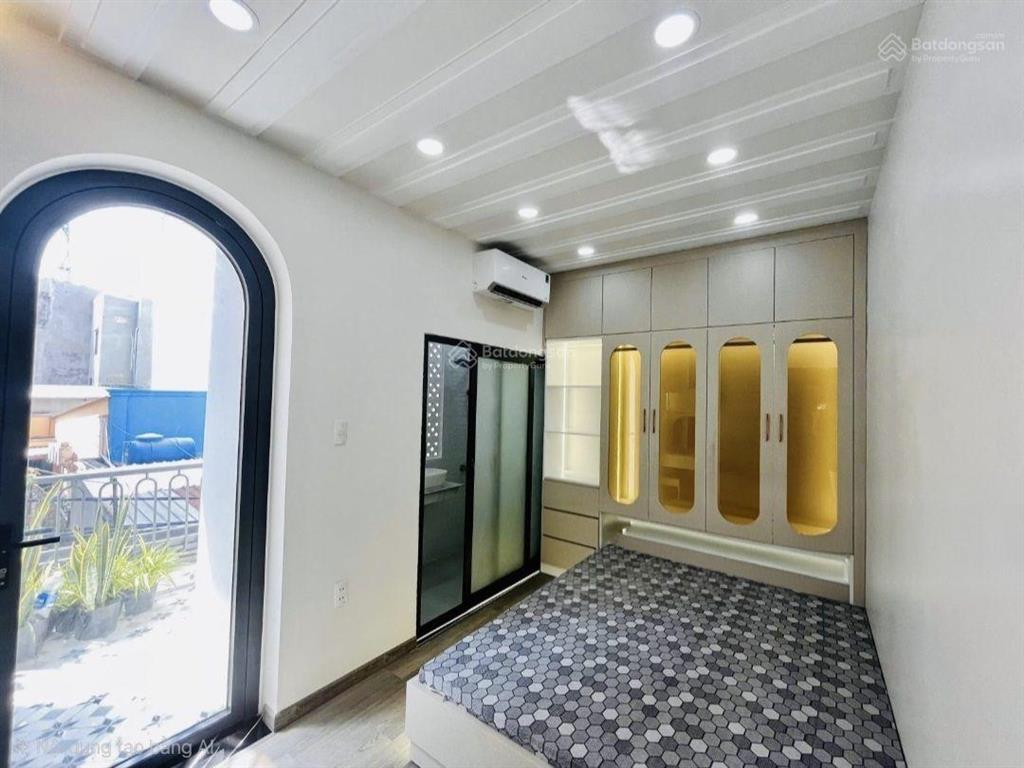 Nhà phố hiện đại mt hẻm kdmb huỳnh tấn phát  tân phú q7