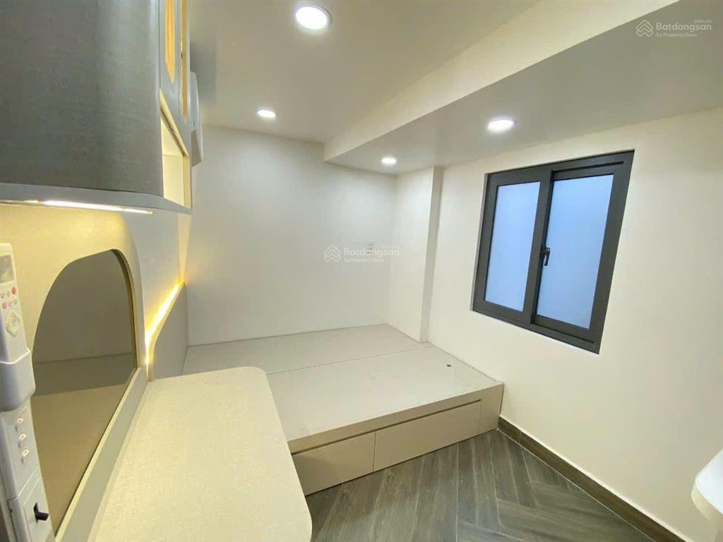 Nhà phố hiện đại full nt  hẻm 3m đường lưu trọng lư  cách mt chỉ 20m