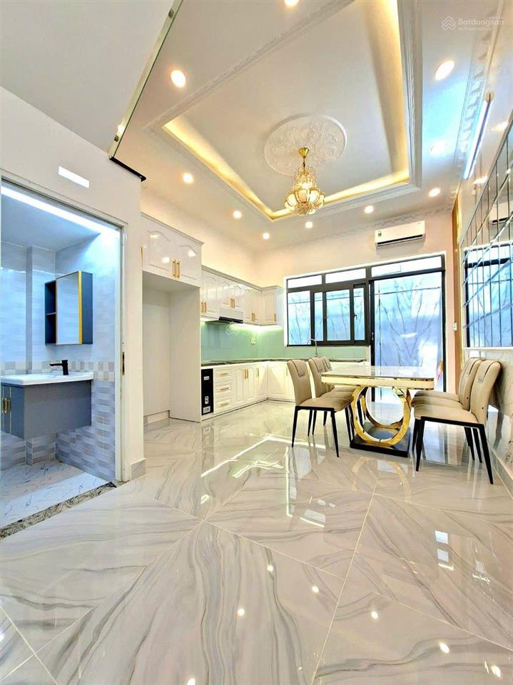 Nhà phố to đùng hxh 8m 1806 huỳnh tấn phát  tt nhà bè