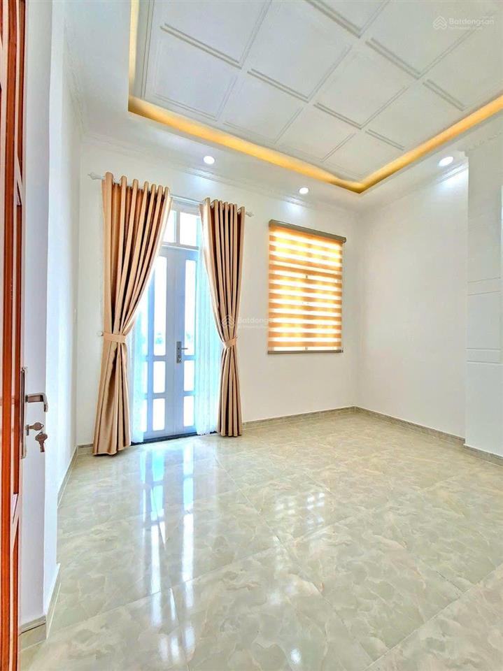Nhà phố to đùng hxh 8m 1806 huỳnh tấn phát  tt nhà bè