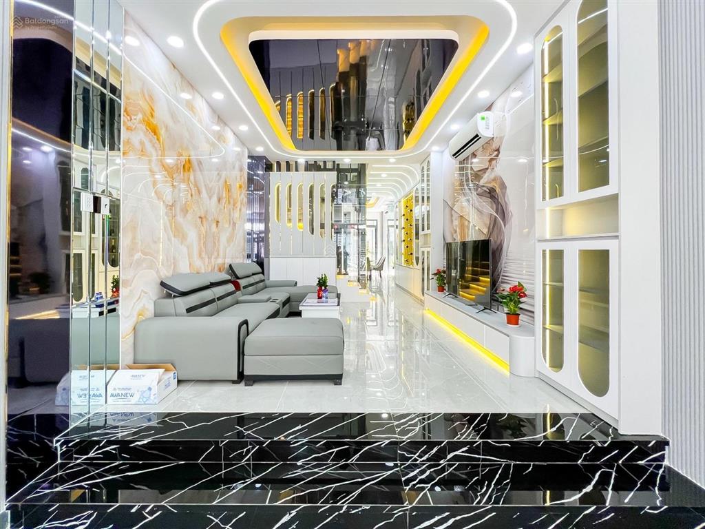Nhà mới hiện đại xây mới mt hẻm 1942 htp  tiện kdmb mở spa vpcty đều được