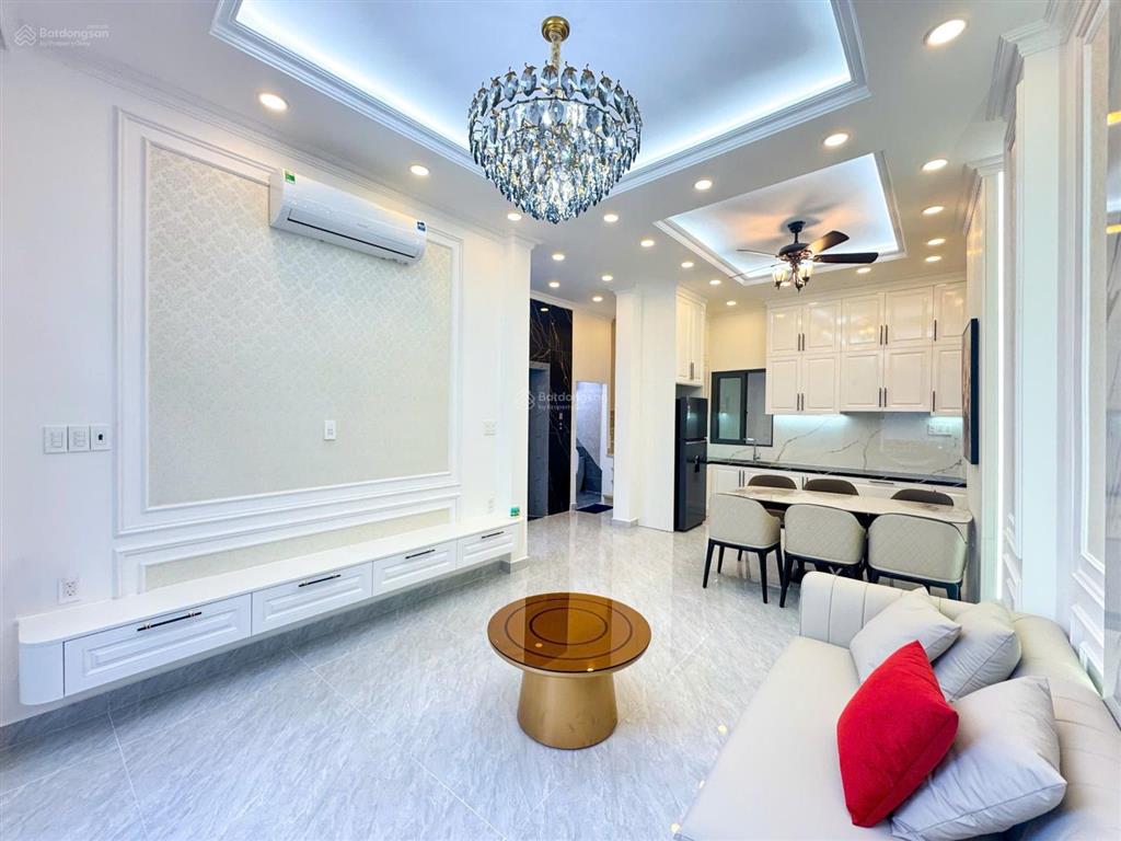 Siêu phẩm vừa xây xong  góc 2mt hẻm 1027 htp q7