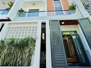 Nhà phố hiện đại mới xây hẻm 1942 htp  hẻm thông tiện kdmb