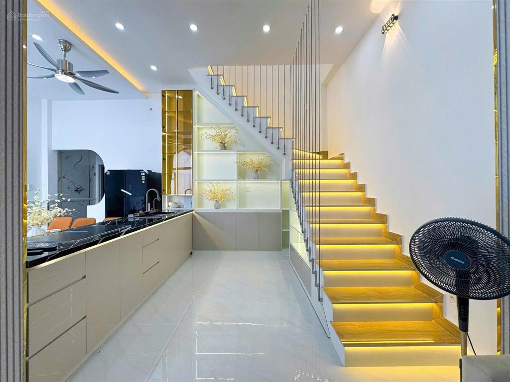 Nhà mới xây hiện đại full nt hẻm 1622 huỳnh tấn phát  nhà bè cách quận 7 chỉ 200m