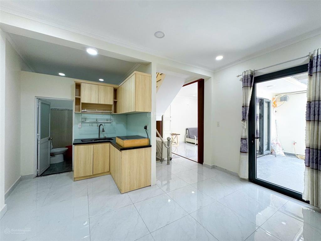 Nhà dt to đùng giá rẻ kdchh hẻm 1454 huỳnh tấn phát  q7