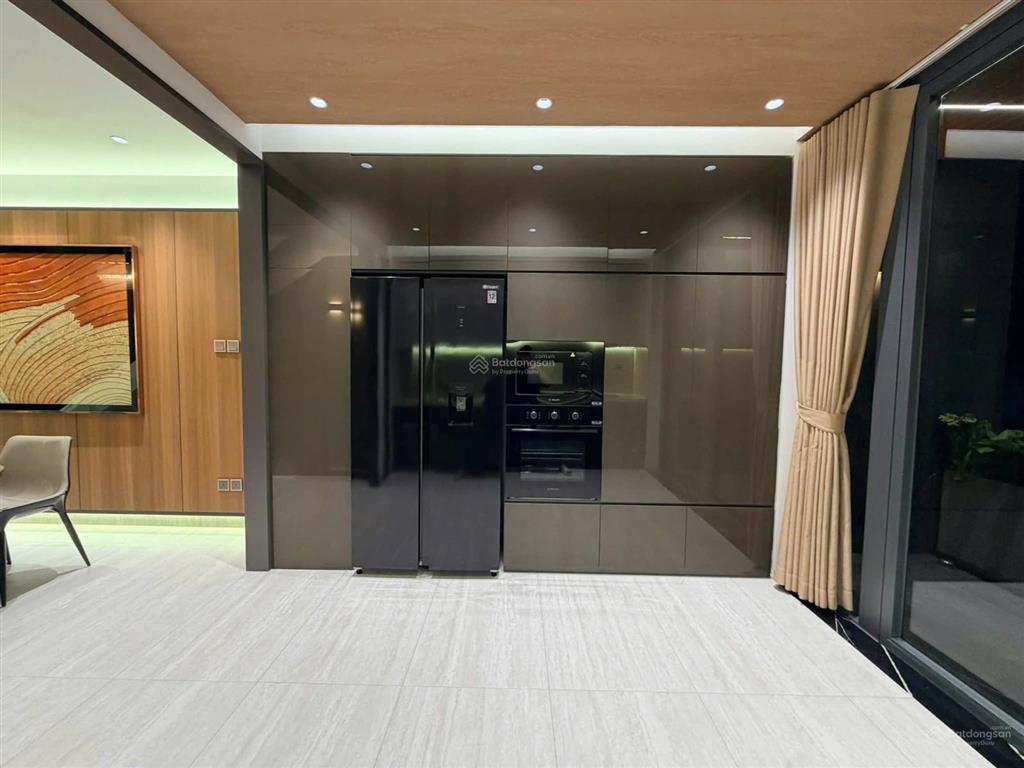 Siêu phẩm mới xây xong đường phú thuận  liền kề phú mỹ hưng  nội thất cao cấp