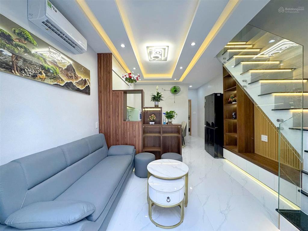 Nhà mới xây xong hẻm 88 nguyễn văn quỳ  3pn sổ hồng 2026
