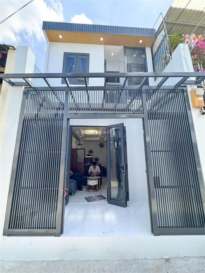 Nhà mới xây xong hẻm 88 nguyễn văn quỳ  3pn sổ hồng 2026