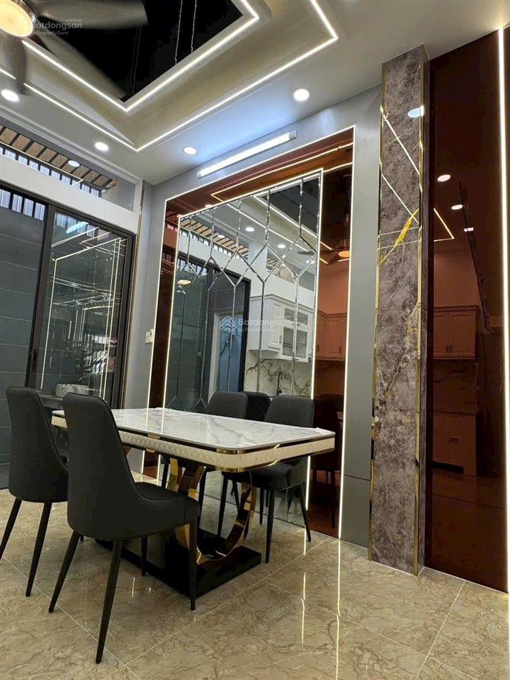 Nhà đẹp 3 tầng đường số kdc hoàng quốc việt  ngay svđ bộ công an